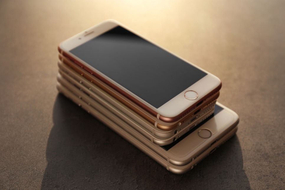 Różne telefony marki Apple